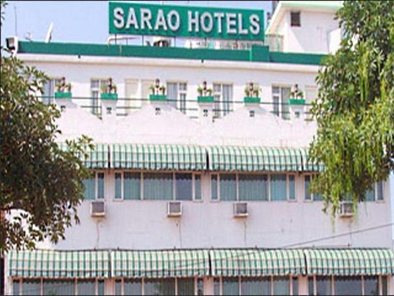 Sarao Hotel Mohali Bagian luar foto
