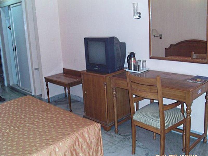 Sarao Hotel Mohali Bagian luar foto